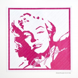 Poster Adesivo Gigio Store Sticker Wall Art Marilyn Monroe formato 50x50 cm MADE in ITALY Stampa HD colore Fucsia su PVC Bianco