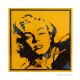 Poster Adesivo Gigio Store Wall Art Marilyn Monroe formato 50x50 cm MADE in ITALY Stampa HD Nero su PVC Giallo Riflettente
